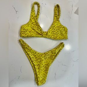 SKATIE - Penny top + Suzanne bottom - Medium - SOLD OUT